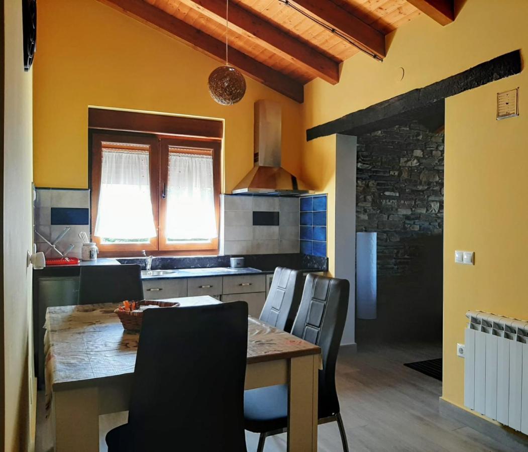 Vivienda Turistica Villa A Madanela Dış mekan fotoğraf